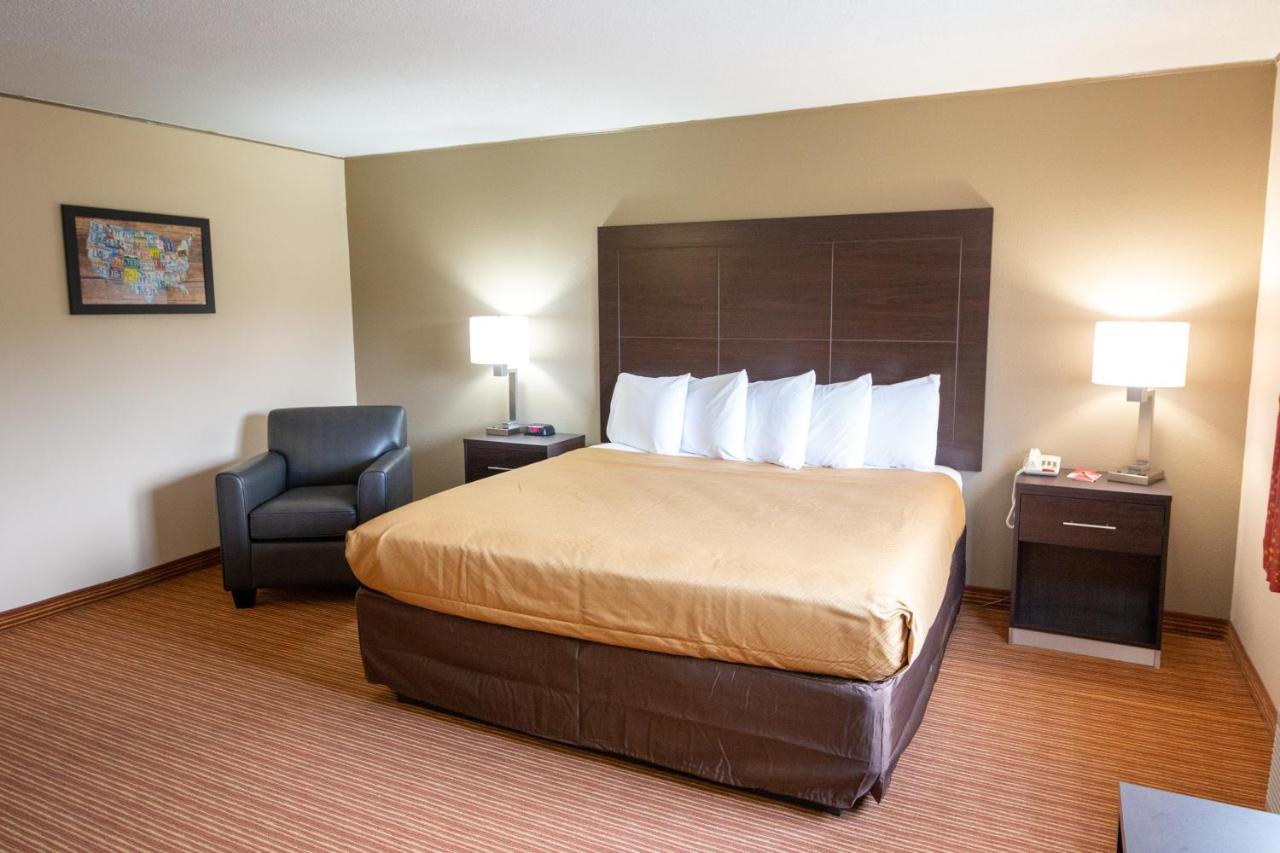 Surestay By Best Western Massena Ngoại thất bức ảnh