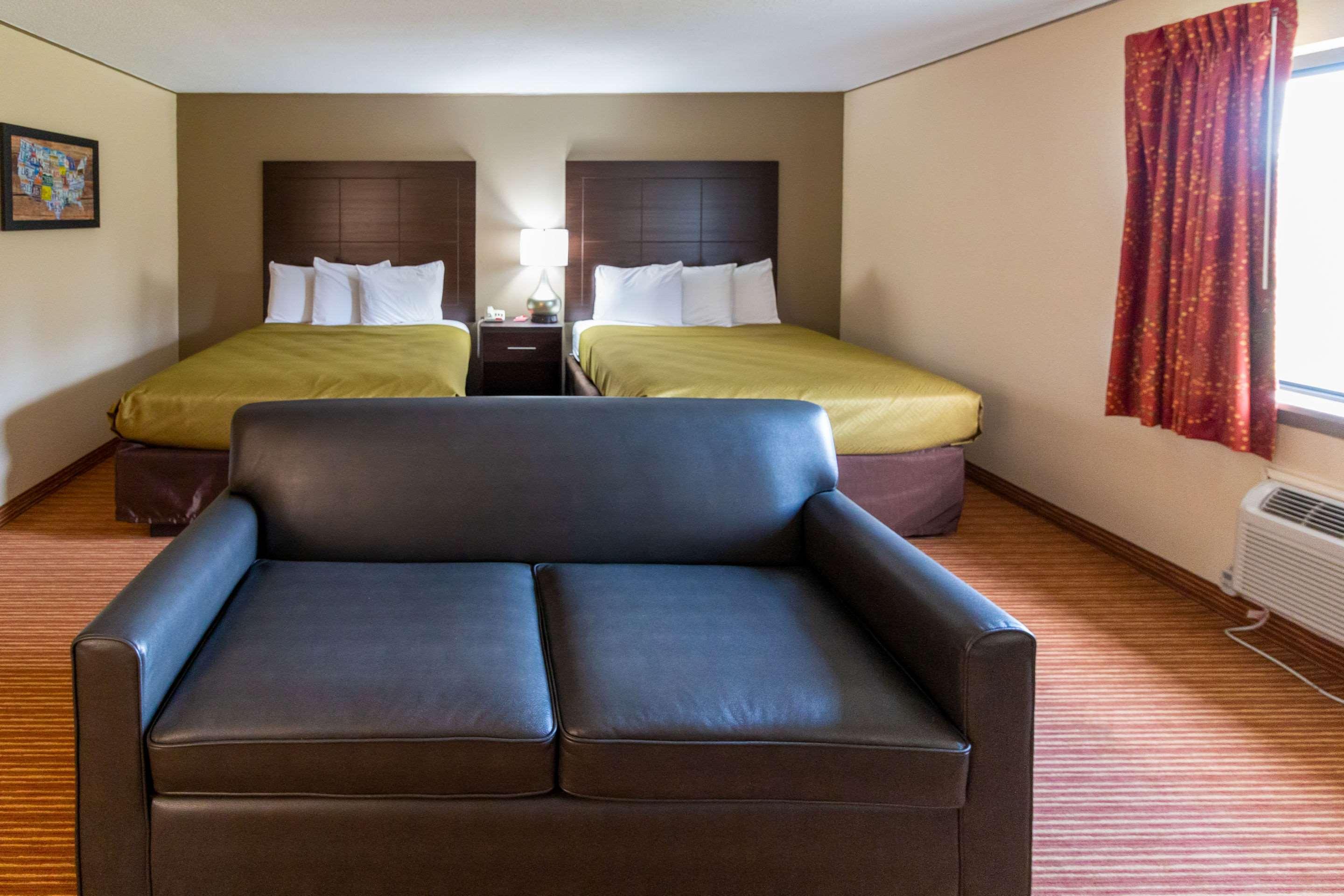 Surestay By Best Western Massena Ngoại thất bức ảnh