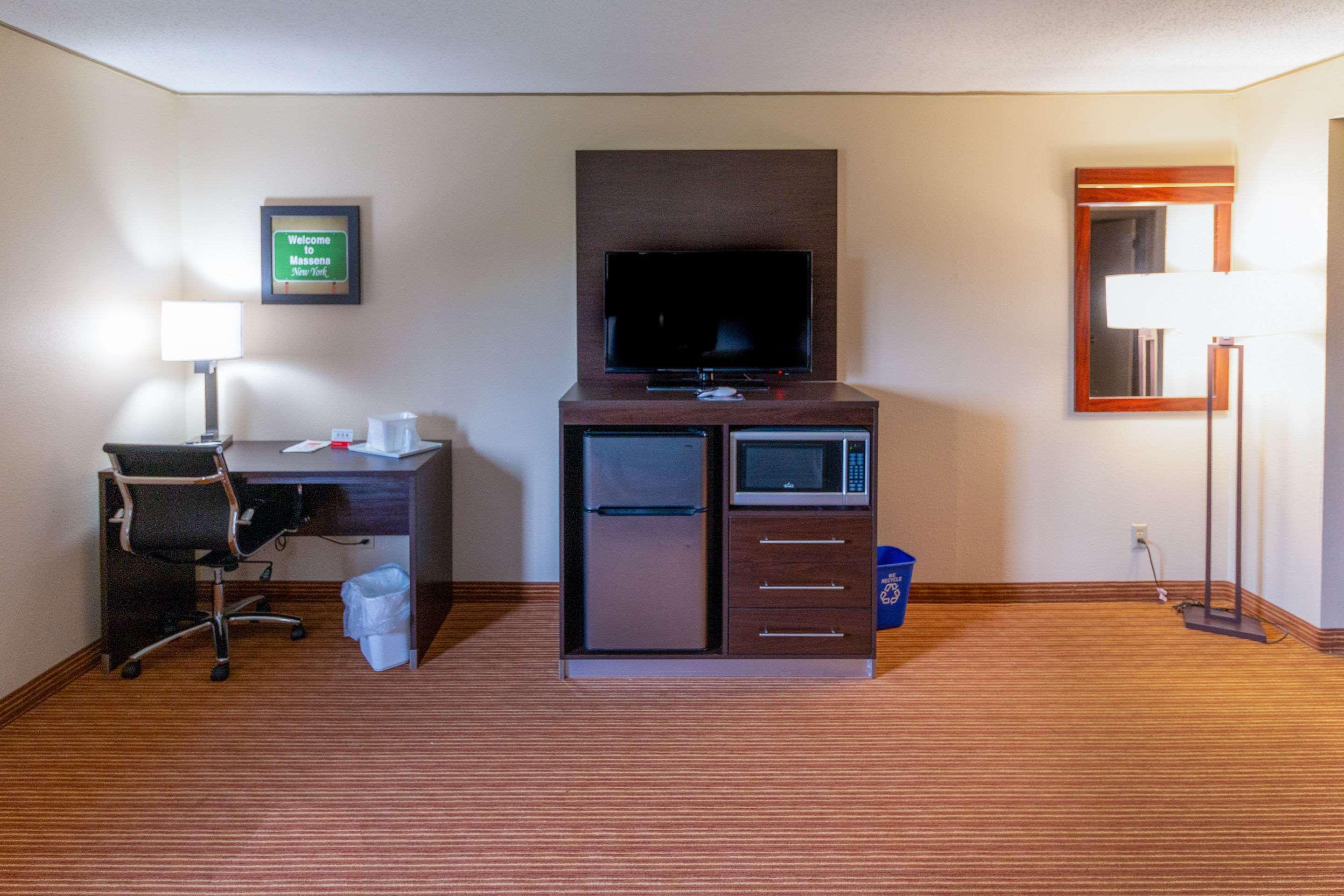 Surestay By Best Western Massena Ngoại thất bức ảnh