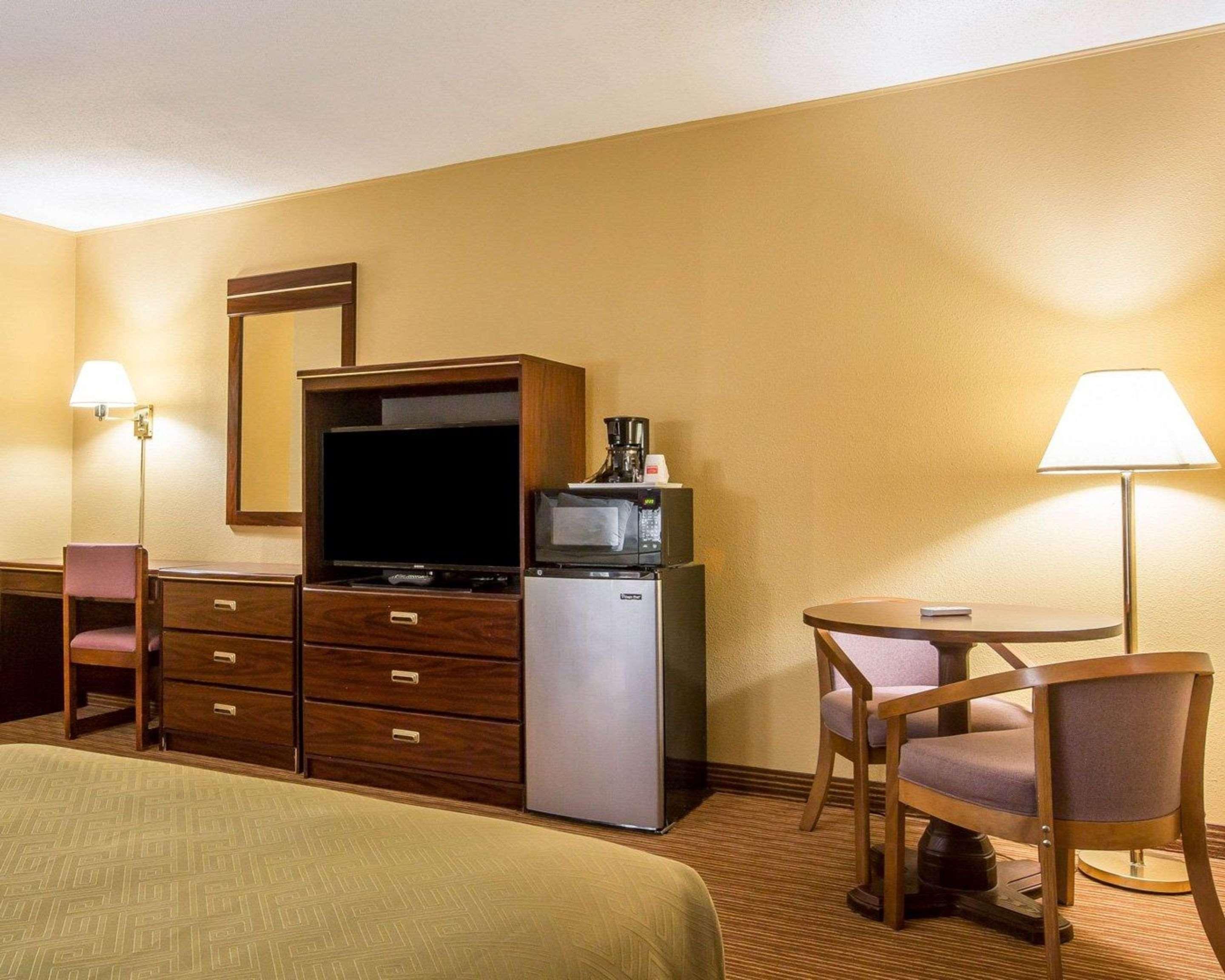 Surestay By Best Western Massena Ngoại thất bức ảnh