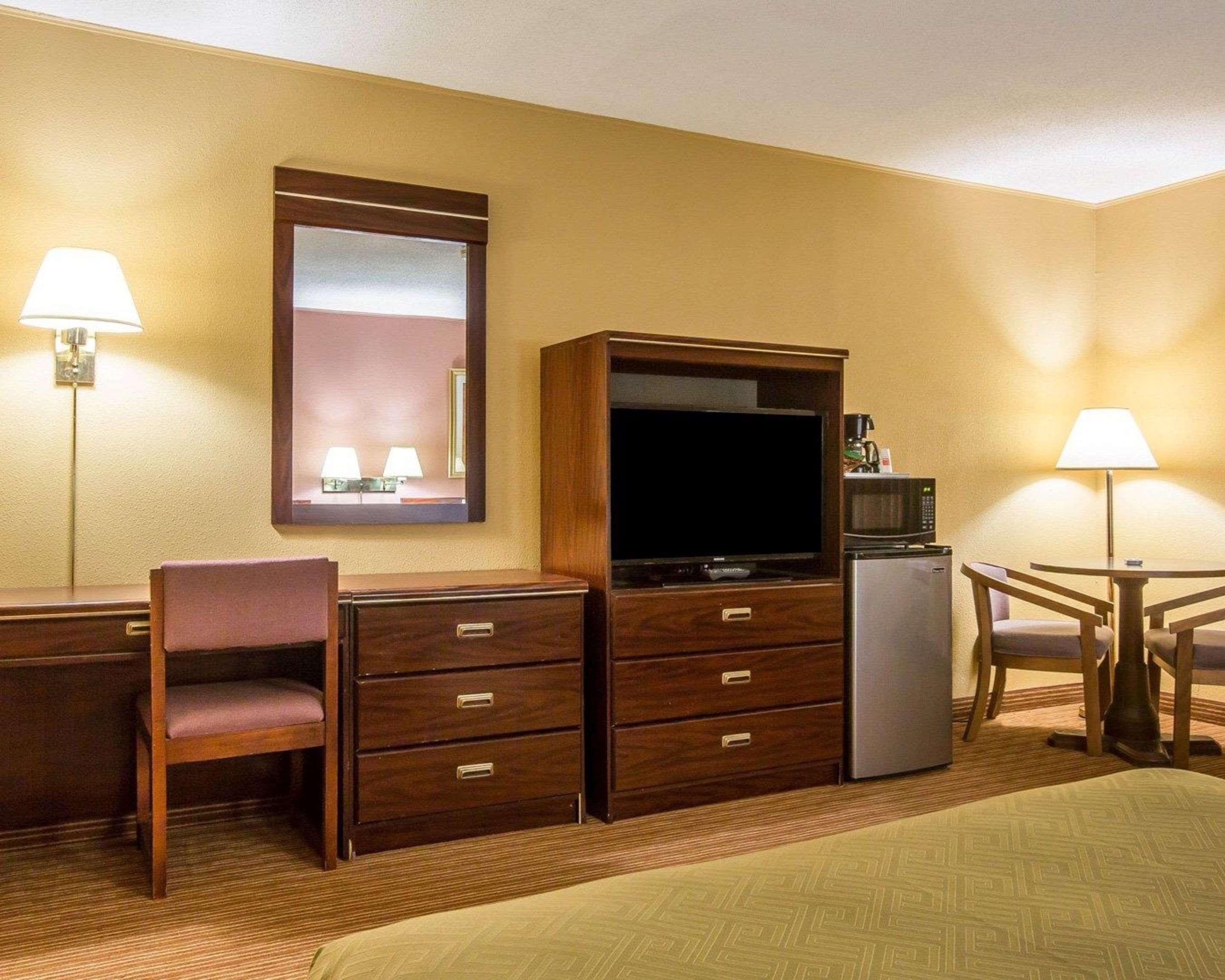 Surestay By Best Western Massena Ngoại thất bức ảnh