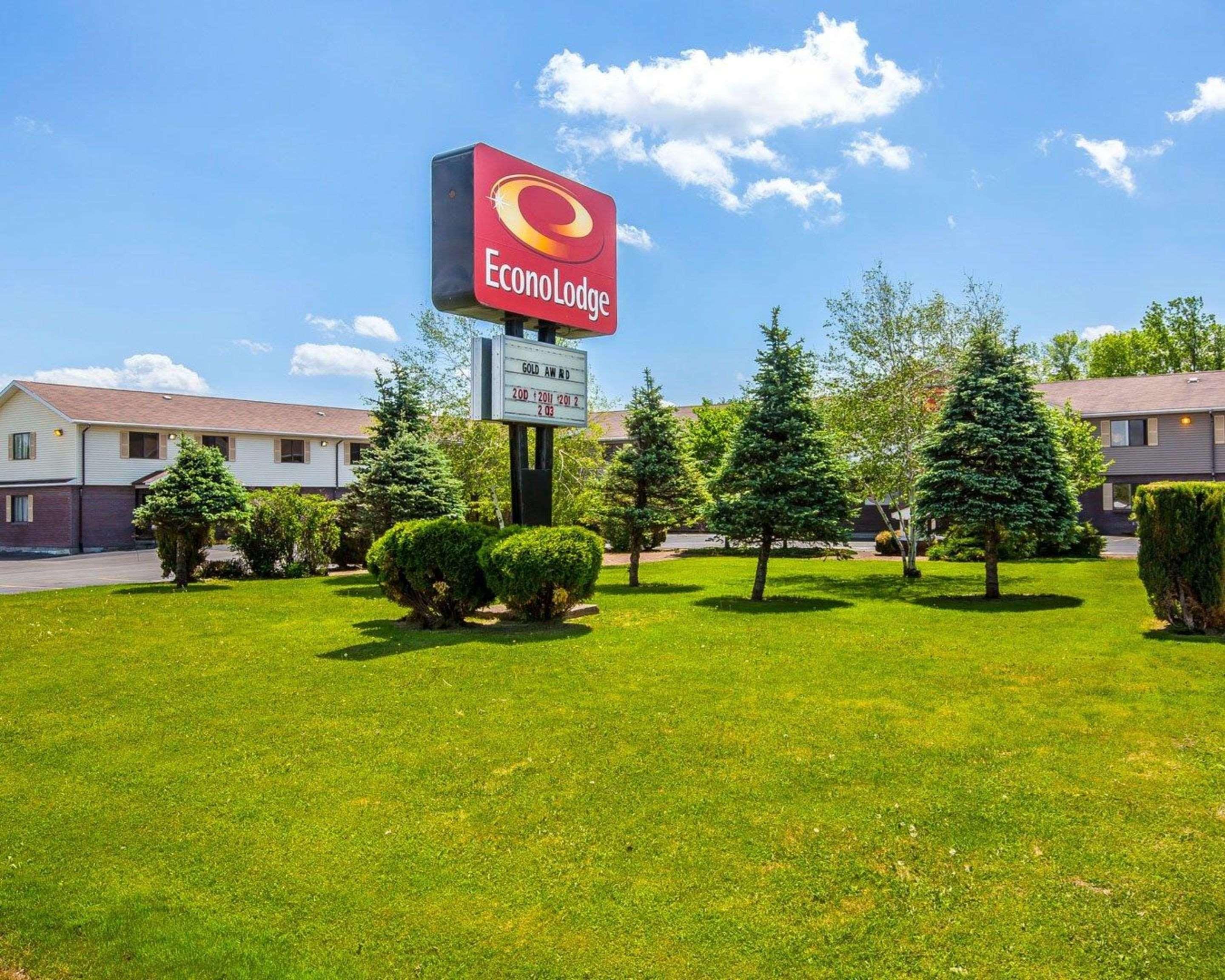 Surestay By Best Western Massena Ngoại thất bức ảnh